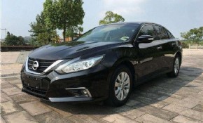 日產(chǎn)天籟（深圳租車(chē)公司）